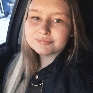 Meet your Posher, Kaila